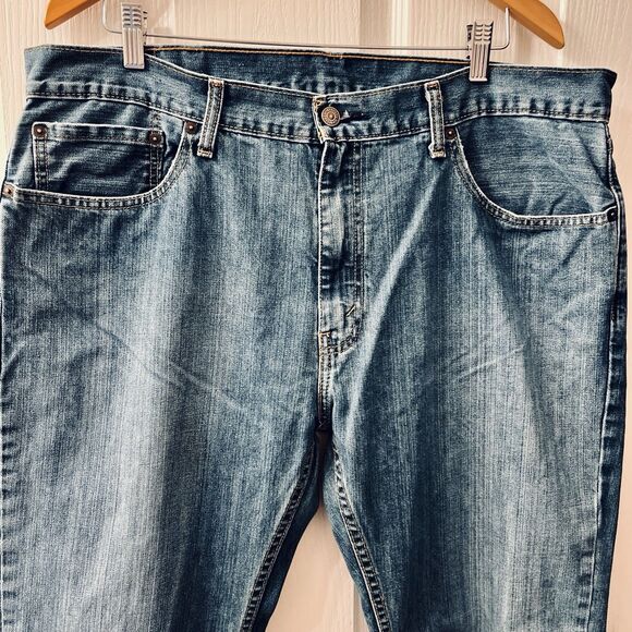 Levis 559 Relaxed Straight Jeans Men's 38 X 32 Sub Zero Blue Distressed 5 Pocket - Picture 5 of 12